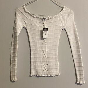 3 for $10! Rue 21 cold-shoulder white long sleeve